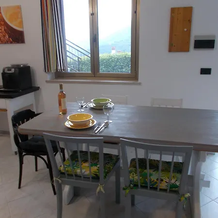 Casa Felicita Caprino Veronese
